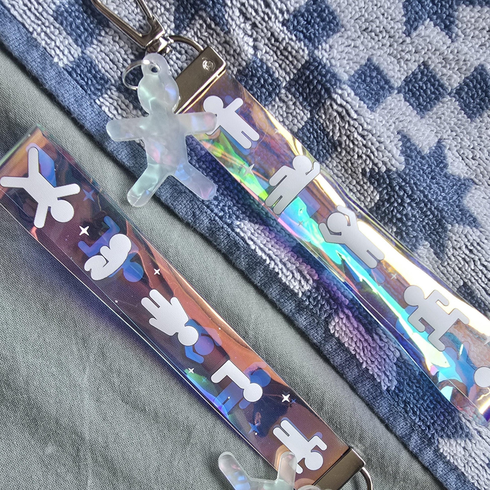 Meccha Chameleon Wristlet Phone Charm